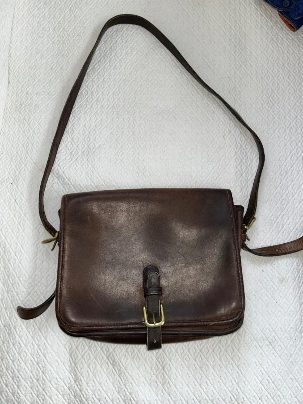 Coach Vintage 80s brown saddle leather crossbody shoulder bag purse USA